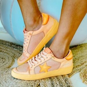 Vintage Havana Extra Dip Dye Sneakers Peach